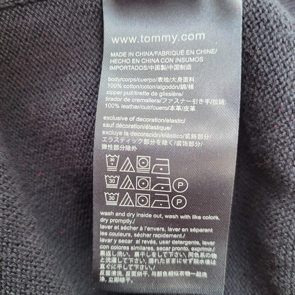 * SOLD*Tommy Hilfiger New Men Med Pullover Sweater - Picture 7 of 7